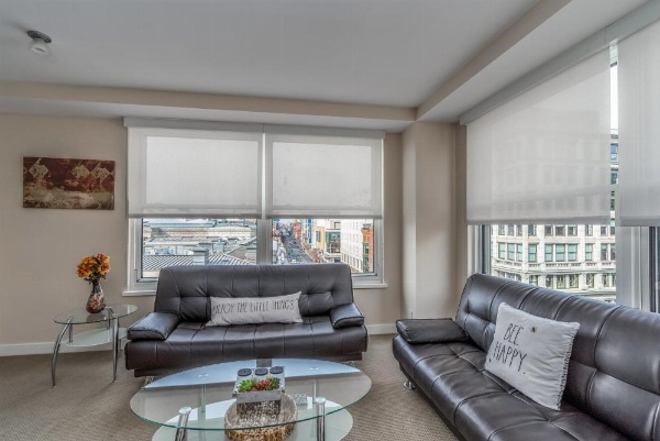 Heaven on Washington Fully Furnished Apartments image 7
